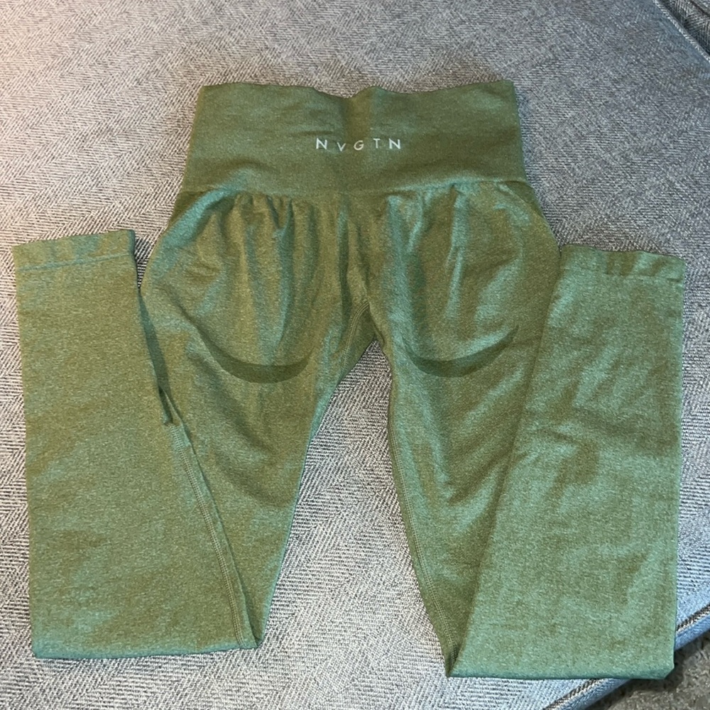 Nvgtn contour leggings